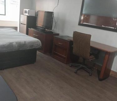 Jackson Apartment | King Bed Hotel Room 110
