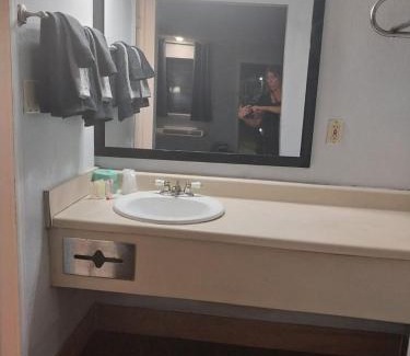 Jackson Apartment | King Bed Hotel Room 110