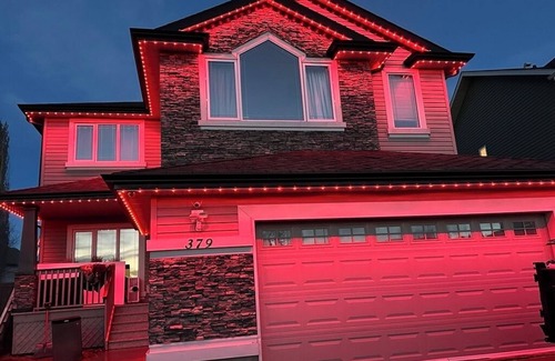 Sherwood Park House | King Bed | Jacuzzi | Fast Wi-Fi