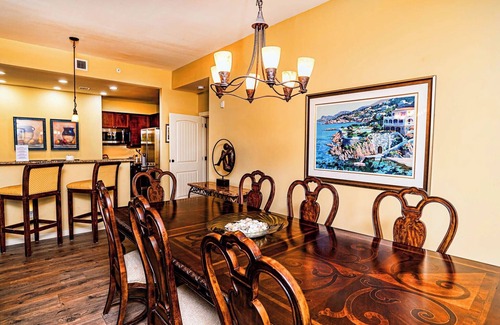 St. Augustine Condo | King bed - private balcony - pool & hot tub - sleeps 4 - top floor unit