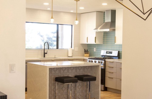 Uptown Design District House | KING BED Private Pool LUX Quiet Sanctuary 3BR 2BA