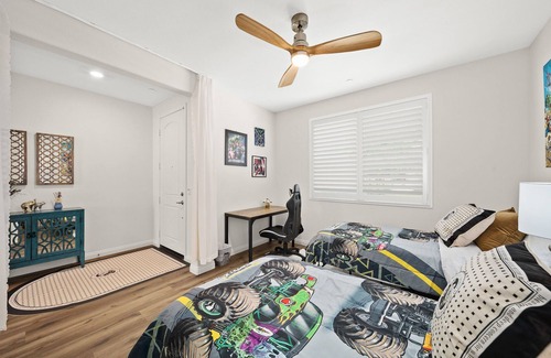 Ontario House | King Bed Room/5 Big Bedroom/New