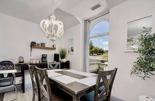 North Auburn House | ✯King Bed✯ WFH ☊ w/FAST Internet, Family friendly!