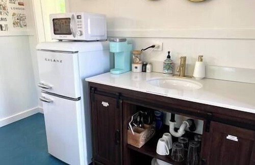 Solvang House | King Bed✦Brand New✦Kitchenette✦Close to Downtown