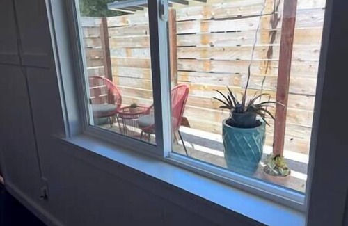 Solvang House | King Bed✦Brand New✦Kitchenette✦Close to Downtown