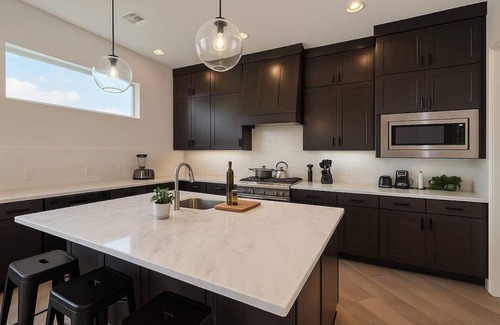 Central Oklahoma City House | King Beds! Grill! Big Yard! Huge Kitchen!