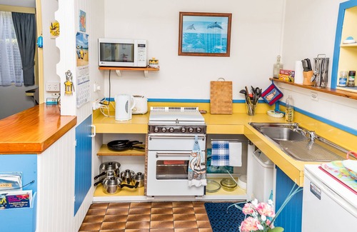 Naracoopa Cottage | King Island Accommodation Cottages