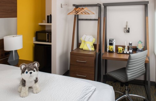 East Village Hotel | King Junior Suite at Hotel Z, Gaslamp Quarter, On-site Bike Rental