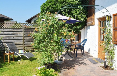 Oberndorf Apartment | King Ludwig vacation apartment 35sqm, combined living/bedroom, terrace