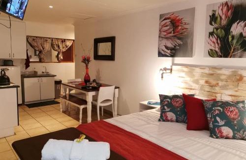 Erasmuskloof Apartment | King Protea Self Catering Accommodation in Erasmuskloof, Pretoria East