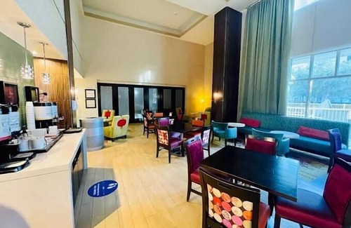 Altamonte Springs Apartment | King Room Near You Fit Gyms ORL