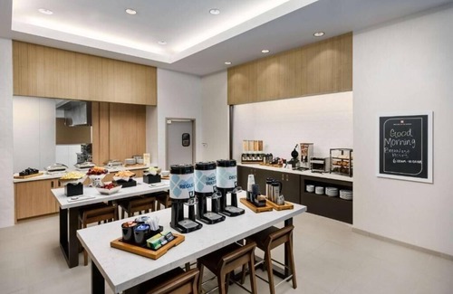 Apopka Apartment | King Room Near Kit Land Nelson Park ORL