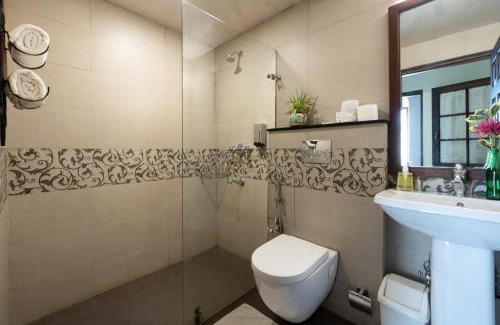 Pudumund Resort | King's Cliff
