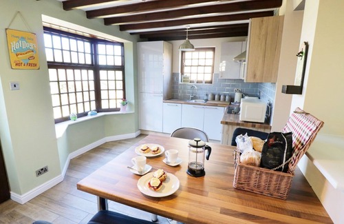 Bedale Cottage | KING'S COTTAGE, family friendly, luxury holiday cottage in Bedale