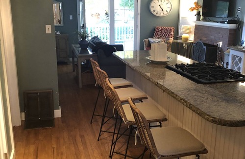 Shell Beach House | King's Cottage