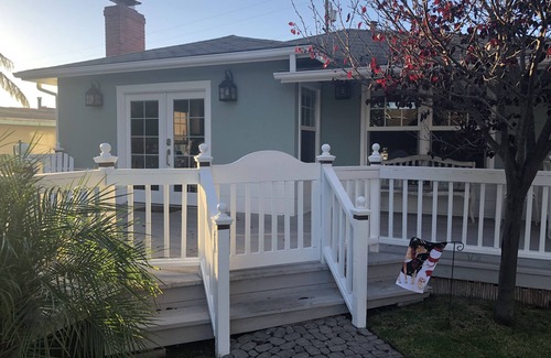 Shell Beach House | King's Cottage