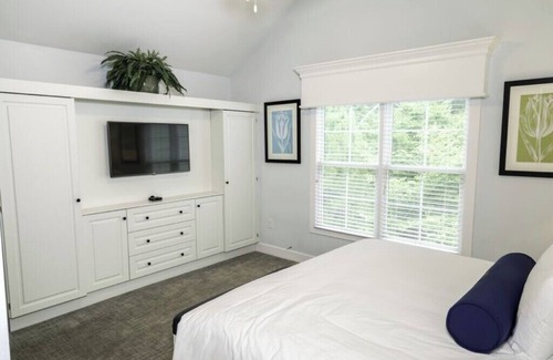 Lackey Resort | King's Creek Resort, Williamsburg VA-minutes to Water Country and Busch Gardens