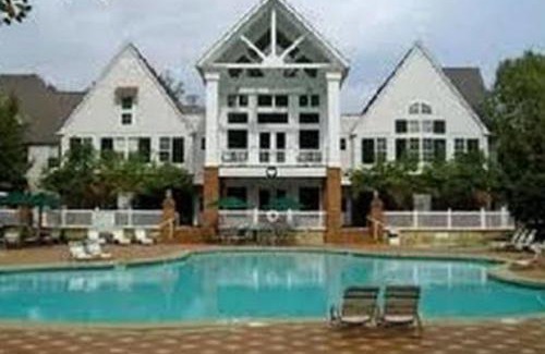 Lackey Resort | King's Creek Resort by Endless Resorts