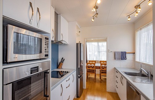 Raetihi House | King's Crib - Raetihi Holiday Home