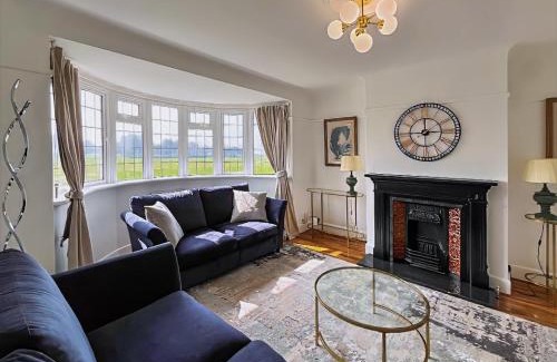 Bournemouth Apartment | King's Park View