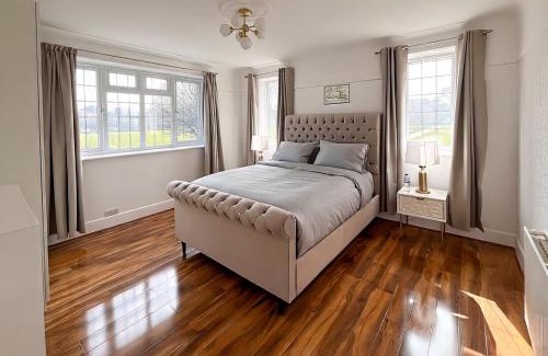 Bournemouth Apartment | King's Park View