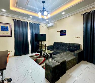 Tignere House | King'splace Guesthouse