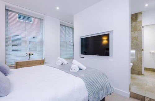 Manchester City Centre Villa | King Street Collection