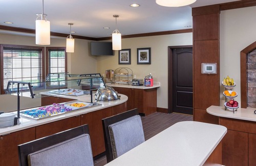 Canton Apartment | King Studio | Free Daily Breakfast, Shared Hot Tub + Pool