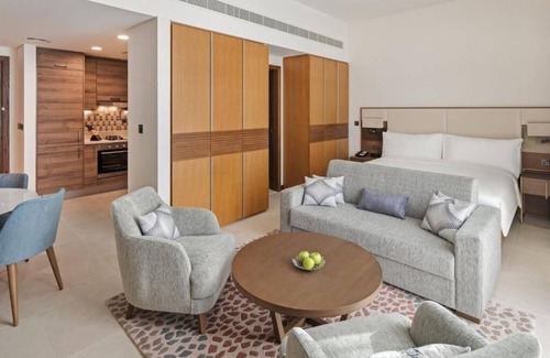 Dubai World Central House | King Studio Suite Near Al Maktoum Airport