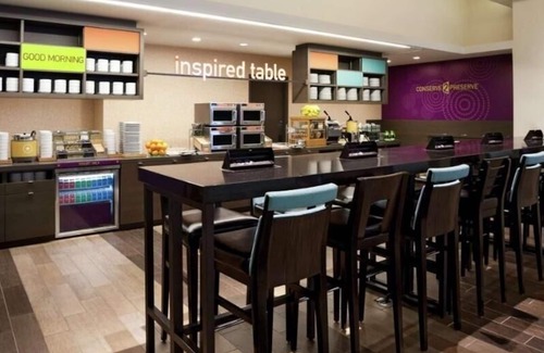 Florida City Apartment | King Studio Suite Near Bolt Training MIA