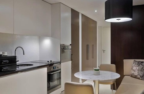 Abu Dhabi Apartment | King Studio With Sea View Near BinSina Pharmacy