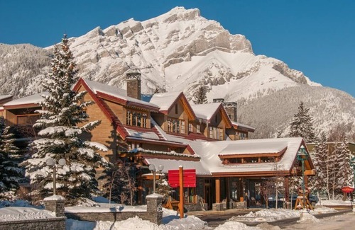 Banff Apartment | King Suite | Amazing Mountain Views