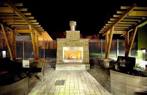 Minot Condo | King Suite. Free Breakfast. Pool & Hot Tub. Gym. Near the Minot Air Force Base!