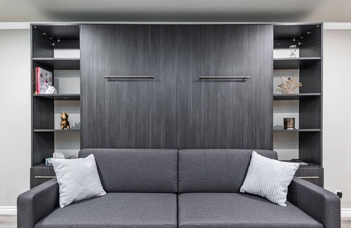 Alhambra House | King Suite | Omeo Suites-NS #209