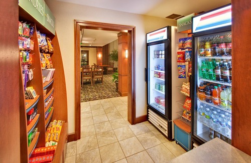 Davenport Condo | King Suite | Perfect for Business Travelers