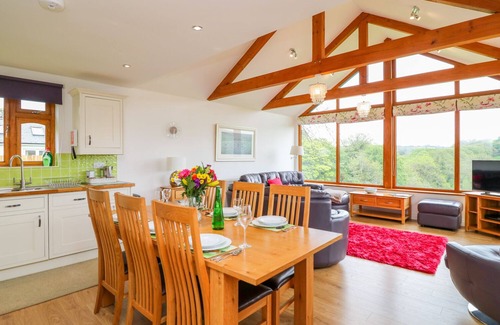 St. Columb Major Cottage | KINGCUP COTTAGE, family friendly, with a garden in St Columb Major