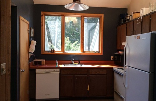 East Burke Condo | Kingdom Trails/Burke Mountain 3 BR Condo Beautiful Quiet Setting Ski In Ski Out