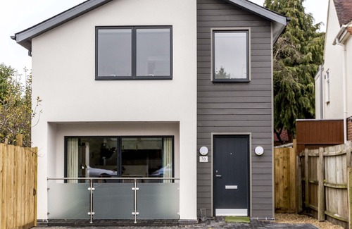 Cambridge House | Kingfisher Cambridge New 2 Bedroom Luxury House