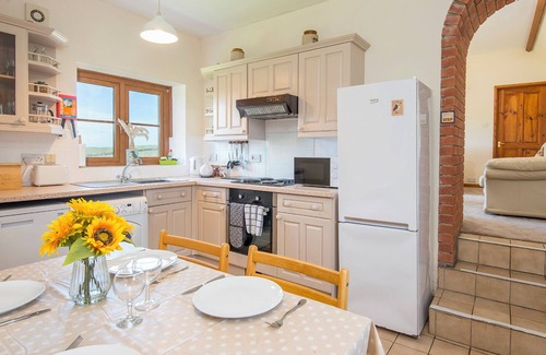 St Ishmaels Cottage | Kingfisher Cottage, Holiday Cottage St Ishmaels, Near Dale, Sleeps 4, 2 bedrooms, bathrooms