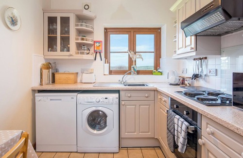 St Ishmaels Cottage | Kingfisher Cottage, Holiday Cottage St Ishmaels, Near Dale, Sleeps 4, 2 bedrooms, bathrooms