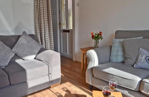 Worthing House | Kingfisher Cottage