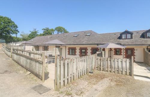Ash Mill House | Kingfisher Cottage