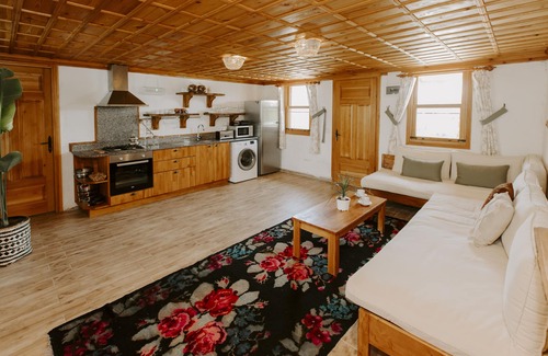 Dalyan Cottage | Kingfisher Cottage - Unique Property Ideal For a unique retreat away from it all