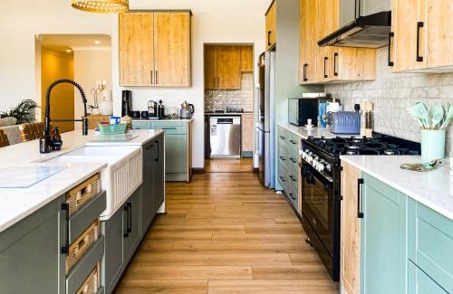 Hartbeespoort House | Kingfisher House, Pecanwood Estate, Hartbeespoort