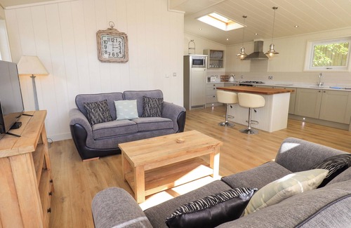 Gargrave Cottage | KINGFISHER LODGE, family friendly, luxury holiday cottage in Gargrave