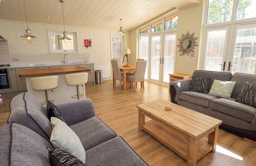 Gargrave Cottage | KINGFISHER LODGE, family friendly, luxury holiday cottage in Gargrave