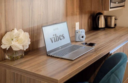 Gay Village Hotel | Kinghaus – Core Montreal Escape
