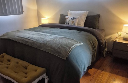 Paterson Bed & Breakfast | Kings and Queens Paterson