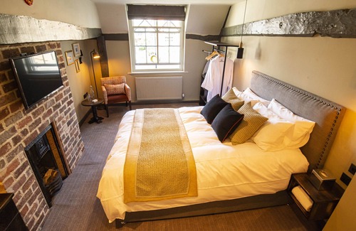 Stansted Hotel | Kings Arms Hotel
