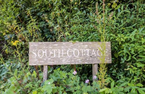 Broad Chalke House | Kings Cottage - South